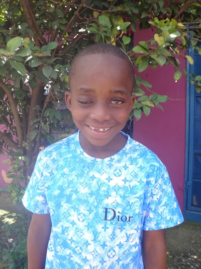 Help Levy by becoming a child sponsor. Sponsoring a child is a rewarding and heartwarming experience.