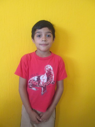 Help Jorge by becoming a child sponsor. Sponsoring a child is a rewarding and heartwarming experience.