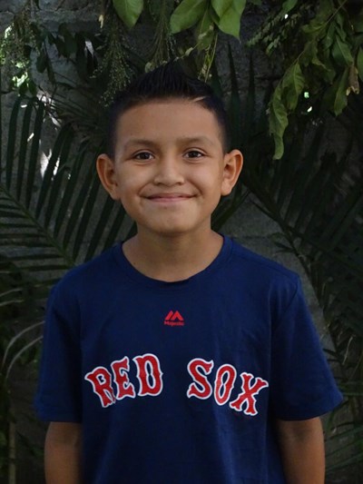 Help Kennet Eduardo by becoming a child sponsor. Sponsoring a child is a rewarding and heartwarming experience.