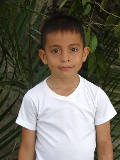 Help Walther Esau by becoming a child sponsor. Sponsoring a child is a rewarding and heartwarming experience.