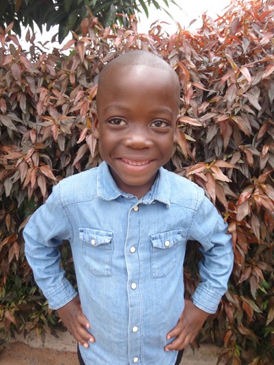 Help Isaac by becoming a child sponsor. Sponsoring a child is a rewarding and heartwarming experience.