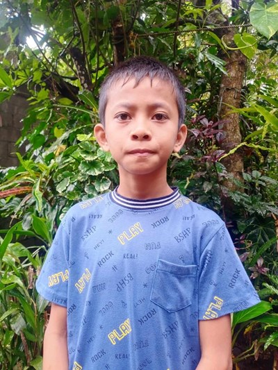 Help Nico B. by becoming a child sponsor. Sponsoring a child is a rewarding and heartwarming experience.