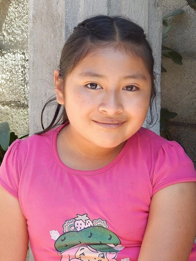 Help Angie Yamileth by becoming a child sponsor. Sponsoring a child is a rewarding and heartwarming experience.