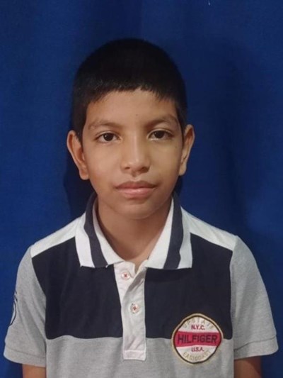 Help Steven David by becoming a child sponsor. Sponsoring a child is a rewarding and heartwarming experience.