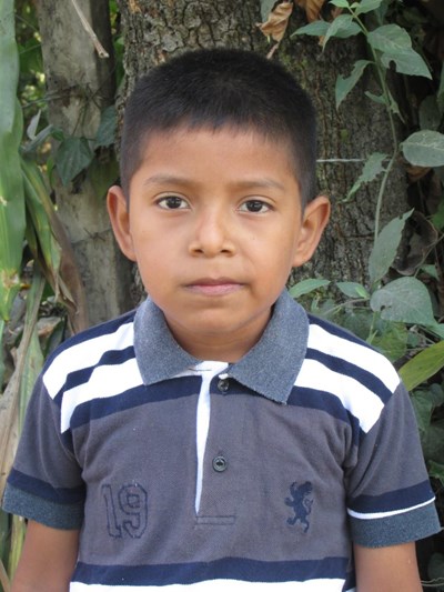 Help Virgilio De Jesus by becoming a child sponsor. Sponsoring a child is a rewarding and heartwarming experience.