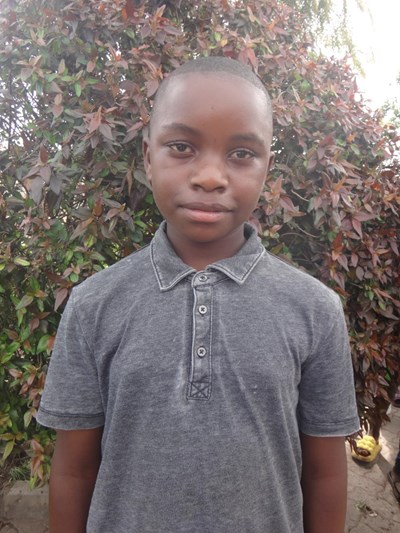 Help Kenty by becoming a child sponsor. Sponsoring a child is a rewarding and heartwarming experience.