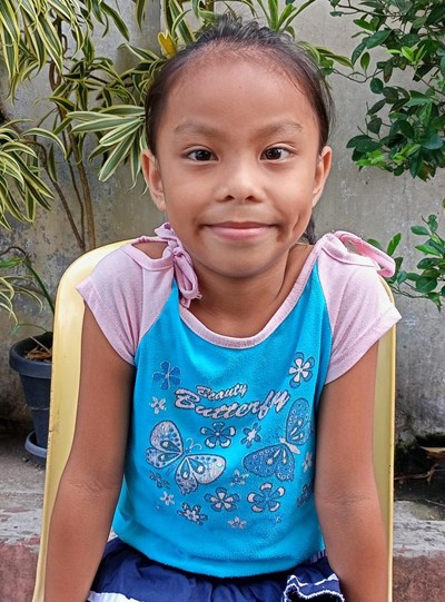 Help Pia Jane E. by becoming a child sponsor. Sponsoring a child is a rewarding and heartwarming experience.