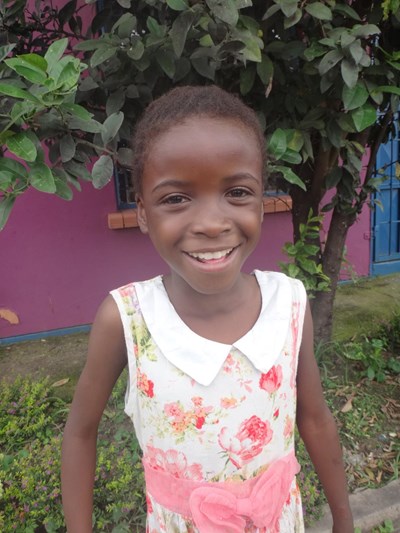 Help Anisha by becoming a child sponsor. Sponsoring a child is a rewarding and heartwarming experience.