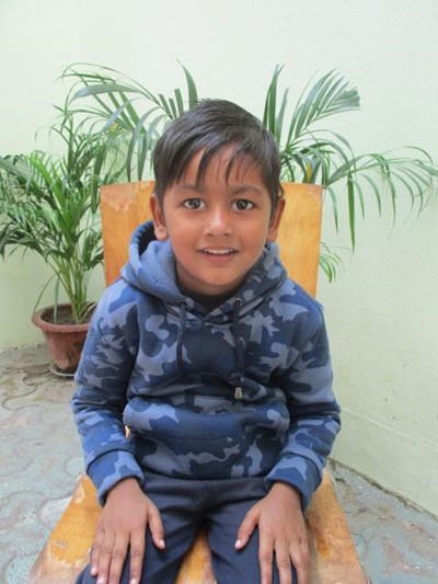 Help Aasim by becoming a child sponsor. Sponsoring a child is a rewarding and heartwarming experience.