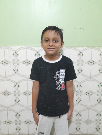 Help Abishek by becoming a child sponsor. Sponsoring a child is a rewarding and heartwarming experience.