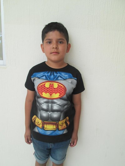 Help Dorian Jhosafat by becoming a child sponsor. Sponsoring a child is a rewarding and heartwarming experience.