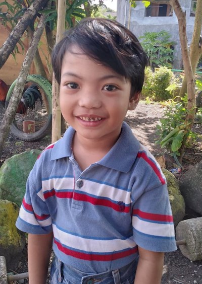 Help Jamuel Ace by becoming a child sponsor. Sponsoring a child is a rewarding and heartwarming experience.