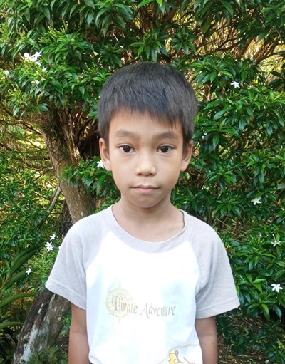 Help Ernel G. by becoming a child sponsor. Sponsoring a child is a rewarding and heartwarming experience.