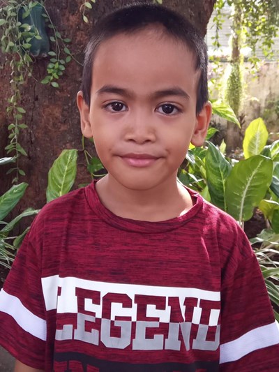 Help Rogel A. by becoming a child sponsor. Sponsoring a child is a rewarding and heartwarming experience.
