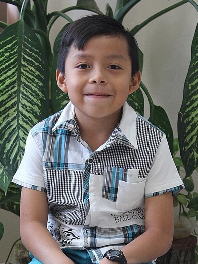 Help Joseph Alejandro by becoming a child sponsor. Sponsoring a child is a rewarding and heartwarming experience.