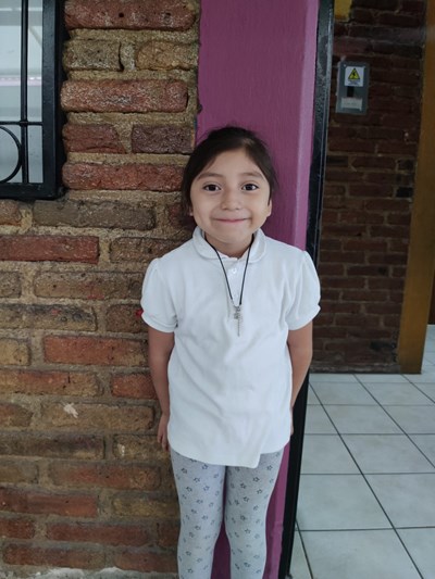 Help Liliana Itzel by becoming a child sponsor. Sponsoring a child is a rewarding and heartwarming experience.