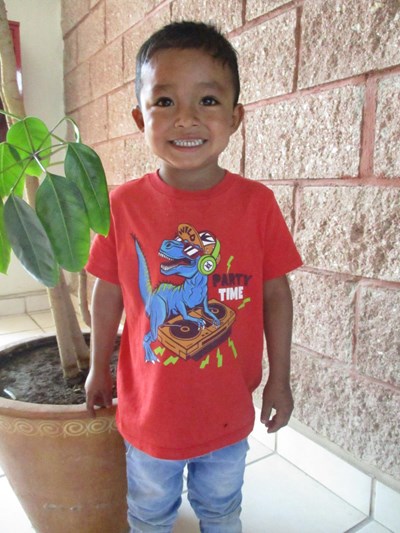 Help Omar Antonio by becoming a child sponsor. Sponsoring a child is a rewarding and heartwarming experience.