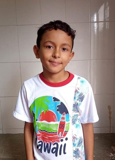 Help Never Jose by becoming a child sponsor. Sponsoring a child is a rewarding and heartwarming experience.