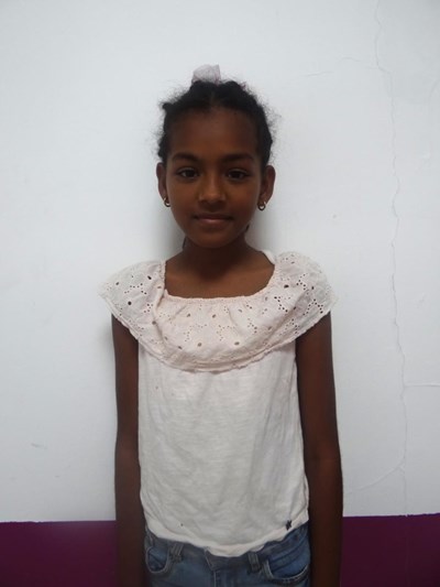 Help Nohelia by becoming a child sponsor. Sponsoring a child is a rewarding and heartwarming experience.