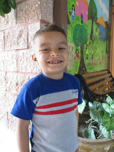 Help Angel Emiliano by becoming a child sponsor. Sponsoring a child is a rewarding and heartwarming experience.