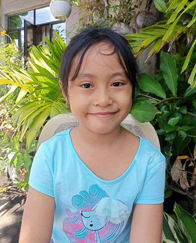 Help Daniella Gail B. by becoming a child sponsor. Sponsoring a child is a rewarding and heartwarming experience.