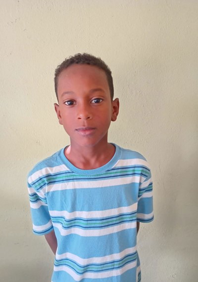 Help Daniel Nabih by becoming a child sponsor. Sponsoring a child is a rewarding and heartwarming experience.