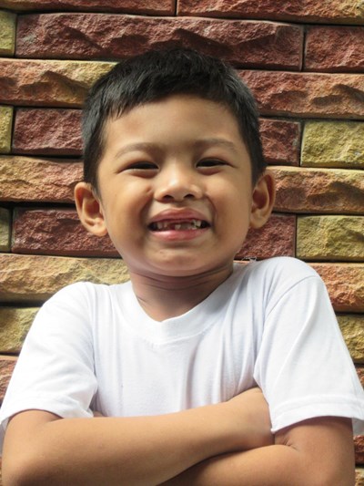 Help Revin Lee S. by becoming a child sponsor. Sponsoring a child is a rewarding and heartwarming experience.