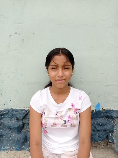 Help Melany Lissette by becoming a child sponsor. Sponsoring a child is a rewarding and heartwarming experience.