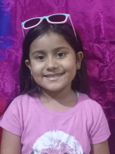 Help Fernanda Isabella by becoming a child sponsor. Sponsoring a child is a rewarding and heartwarming experience.