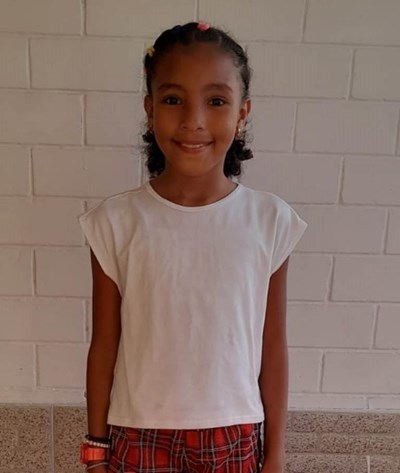 Help Yuliana Paola by becoming a child sponsor. Sponsoring a child is a rewarding and heartwarming experience.