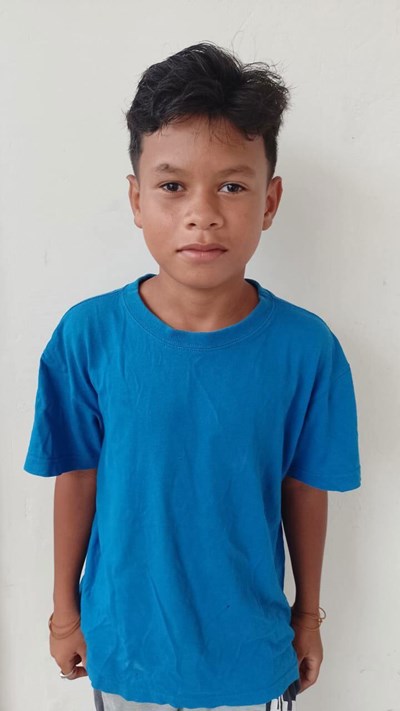 Help Keyner Yesid by becoming a child sponsor. Sponsoring a child is a rewarding and heartwarming experience.