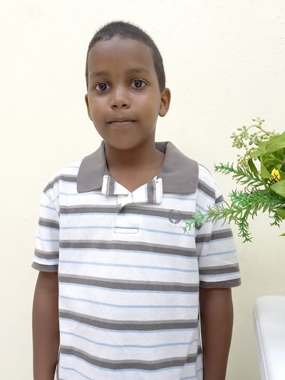 Help Ismael De Jesus by becoming a child sponsor. Sponsoring a child is a rewarding and heartwarming experience.