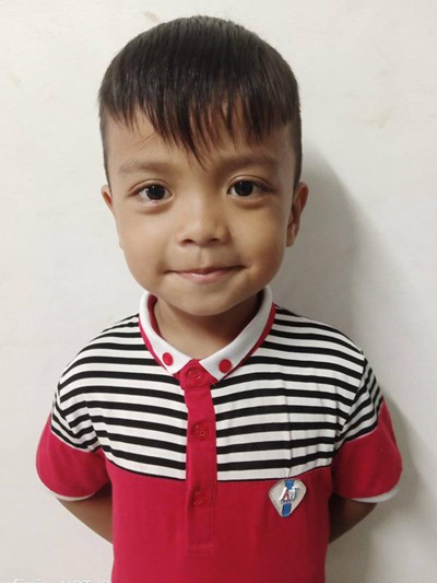 Help Rhanel U. by becoming a child sponsor. Sponsoring a child is a rewarding and heartwarming experience.