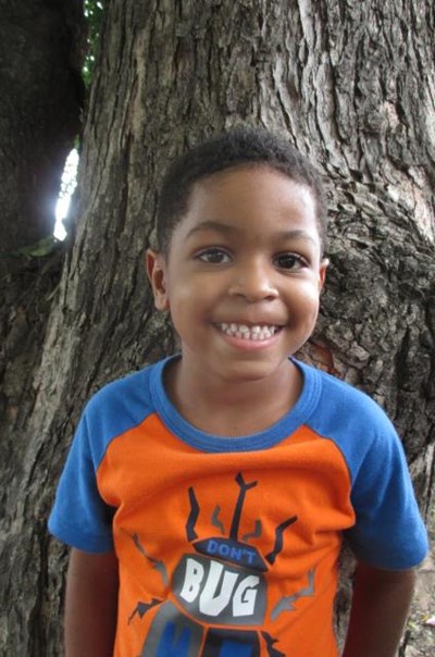 Help Cris Jayden by becoming a child sponsor. Sponsoring a child is a rewarding and heartwarming experience.