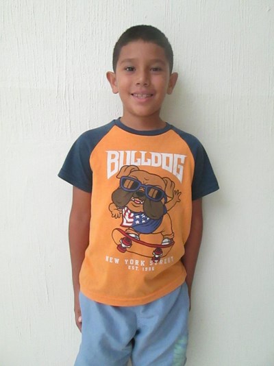 Help Alejandro by becoming a child sponsor. Sponsoring a child is a rewarding and heartwarming experience.