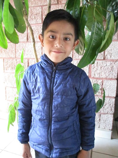 Help Edgar Tadeo by becoming a child sponsor. Sponsoring a child is a rewarding and heartwarming experience.