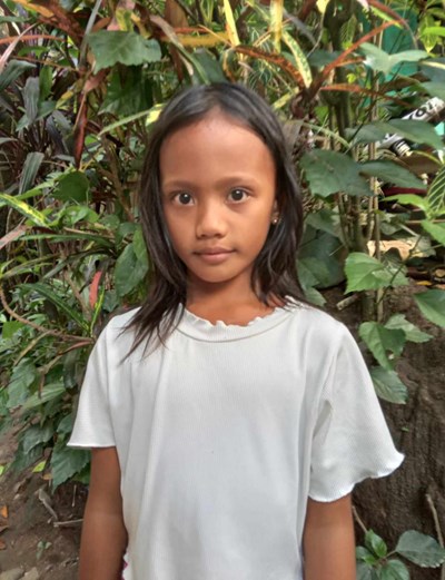 Help Mariel B. by becoming a child sponsor. Sponsoring a child is a rewarding and heartwarming experience.