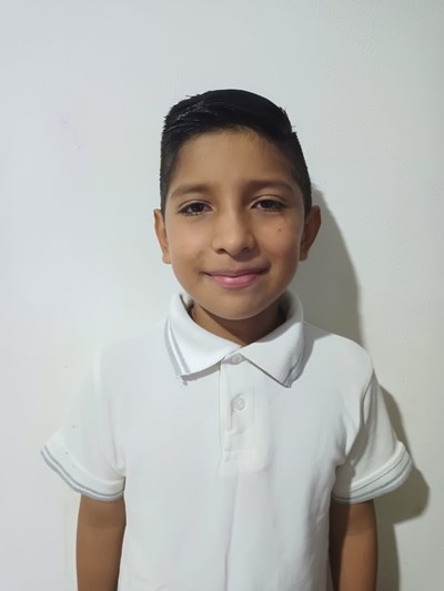 Help Juan Luis by becoming a child sponsor. Sponsoring a child is a rewarding and heartwarming experience.