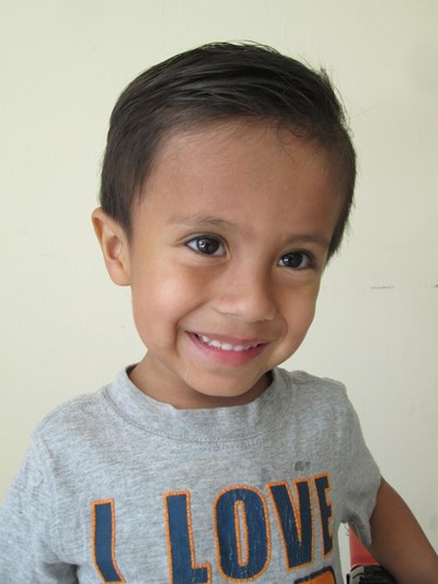 Help Josué Daniel by becoming a child sponsor. Sponsoring a child is a rewarding and heartwarming experience.