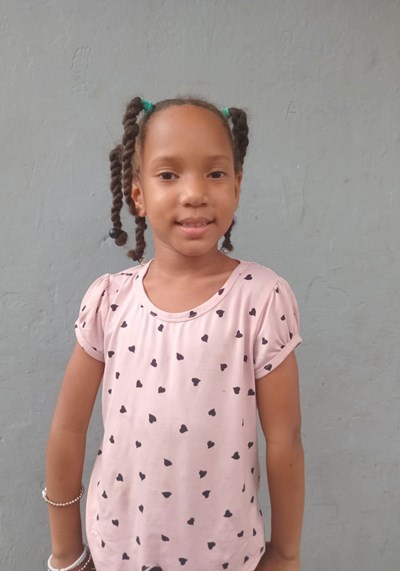 Help Ahimar by becoming a child sponsor. Sponsoring a child is a rewarding and heartwarming experience.