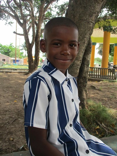 Help Oneilin by becoming a child sponsor. Sponsoring a child is a rewarding and heartwarming experience.