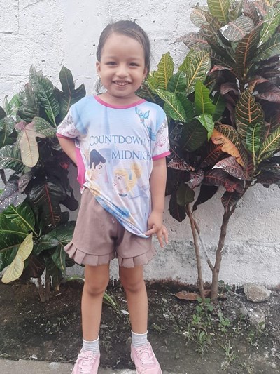 Help Darla Aysu by becoming a child sponsor. Sponsoring a child is a rewarding and heartwarming experience.
