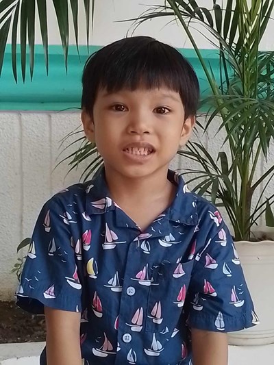 Help Kai Andrie Raz L. by becoming a child sponsor. Sponsoring a child is a rewarding and heartwarming experience.