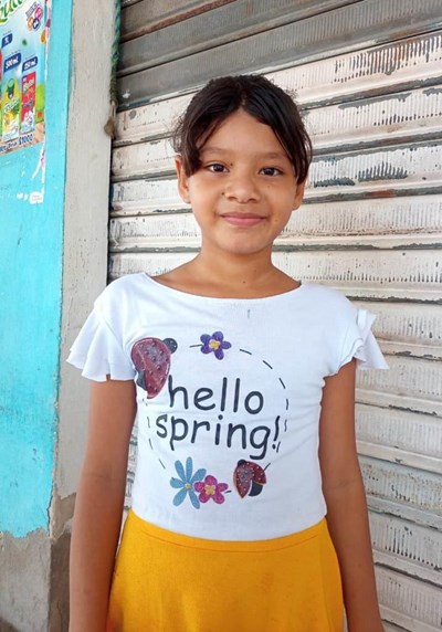 Help Yasharis Vanessa by becoming a child sponsor. Sponsoring a child is a rewarding and heartwarming experience.
