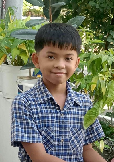 Help Angelito C. by becoming a child sponsor. Sponsoring a child is a rewarding and heartwarming experience.