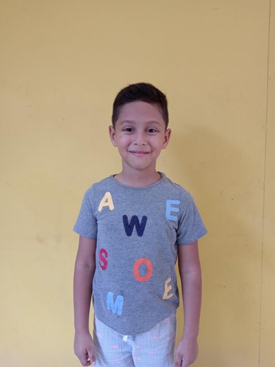 Help Duwan Noe by becoming a child sponsor. Sponsoring a child is a rewarding and heartwarming experience.