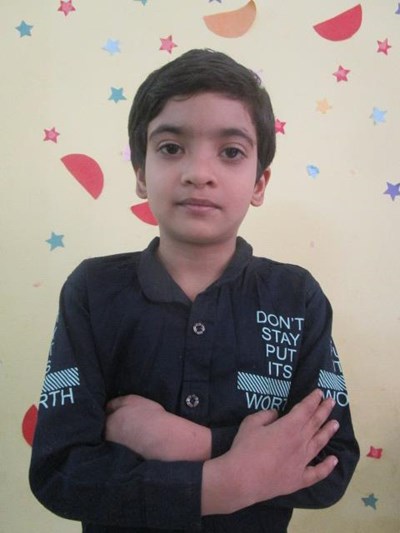Help Faizan by becoming a child sponsor. Sponsoring a child is a rewarding and heartwarming experience.