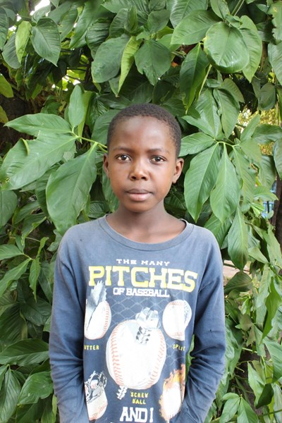 Help Aaron by becoming a child sponsor. Sponsoring a child is a rewarding and heartwarming experience.