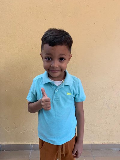 Help Matheo by becoming a child sponsor. Sponsoring a child is a rewarding and heartwarming experience.