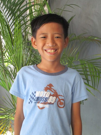 Help John Lean F. by becoming a child sponsor. Sponsoring a child is a rewarding and heartwarming experience.